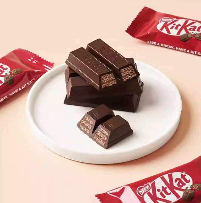 KitKat Wafer Strawberry Flavor Dark Chocolate | 3524bags*96g
